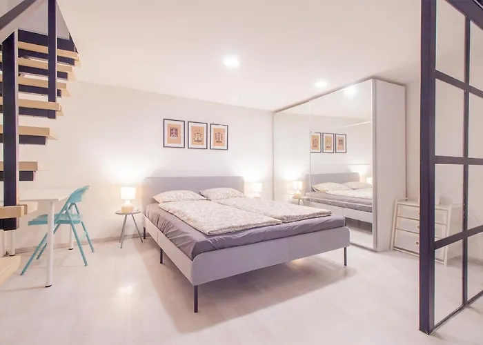 Industrial Double Loft * بودابست
