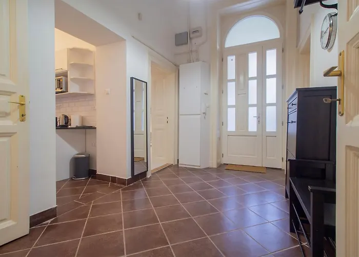 Industrial Double Loft * بودابست