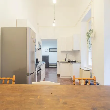 Industrial Double Loft Daire *